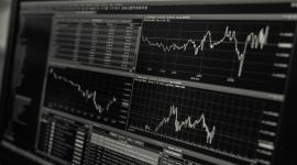 Settori azionari e forza relativa: un'analisi con i dati mensili